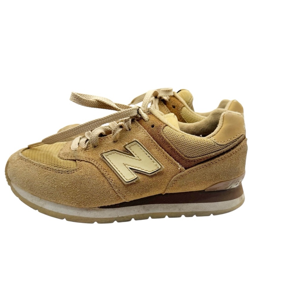 New Balance 574 Tennis‎ Shoes size 3.5Y